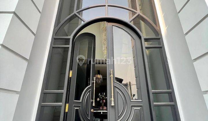 Rumah Baru Mewah 3Lantai Full Furnish di Cipedak Jagakarsa Jakarta Sel 2