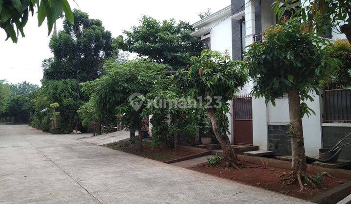 Rumah 2 Lantai Bagus Murah di Billymoon Pondok Kelapa Jakarta Tim 2