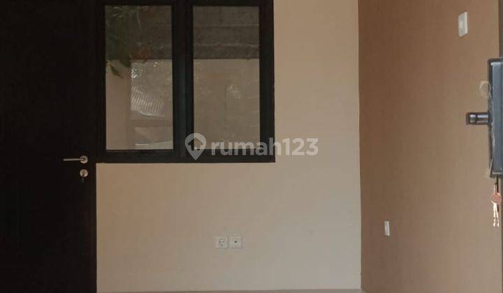Rumah 2 Lantai Baru Murah Raya Wibawa Mukti di Jati Asih Bekasi 9