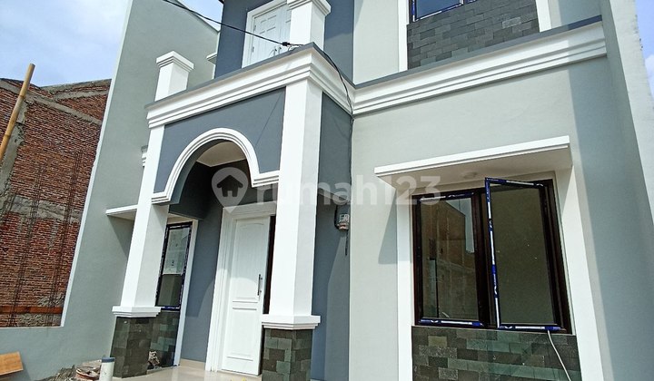 Rumah Baru di Jati Cempaka Pondok Gede, Clasik Mewah Murah Ready 2