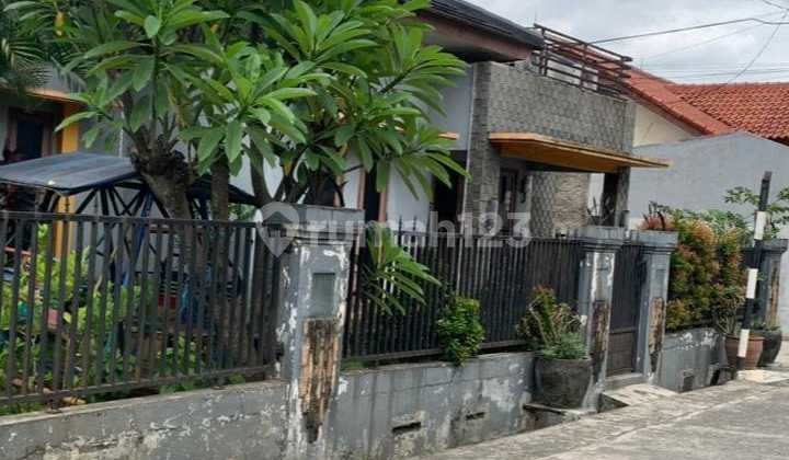 Cheap Land with Free House Bonus in Wisma Kusuma Indah Complex, Pondok Gede, Bekasi Cheap Land with Free House Bonus in Wisma Kusuma Indah Complex, Pondok Gede, Bekasi