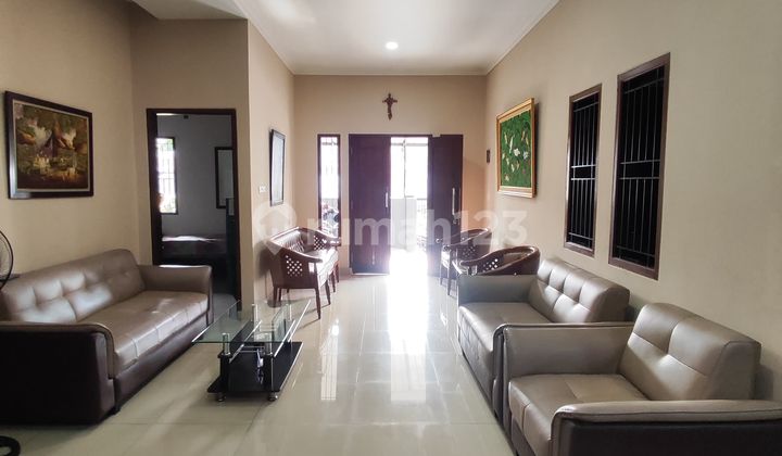 Rumah 1,5 Lantai Bagus Murah Luas di Komplek Caman Jatibening Bekasi Sel 2