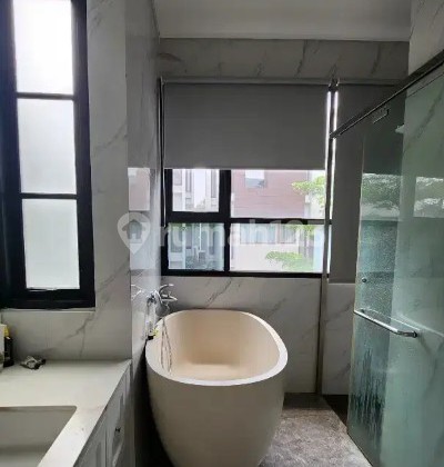 Affordable Semi-Furnished Luxury House in Karang Tengah, Lebak Bulus, South Jakarta 2