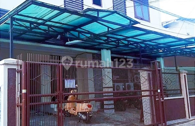 Kost 3,5 Lantai Bagus Murah 30 Kamar Full isi di Grogol Jakarta Barat Kost 3,5 Lantai Bagus Murah 30 Kamar Full isi di Grogol Jakarta Barat