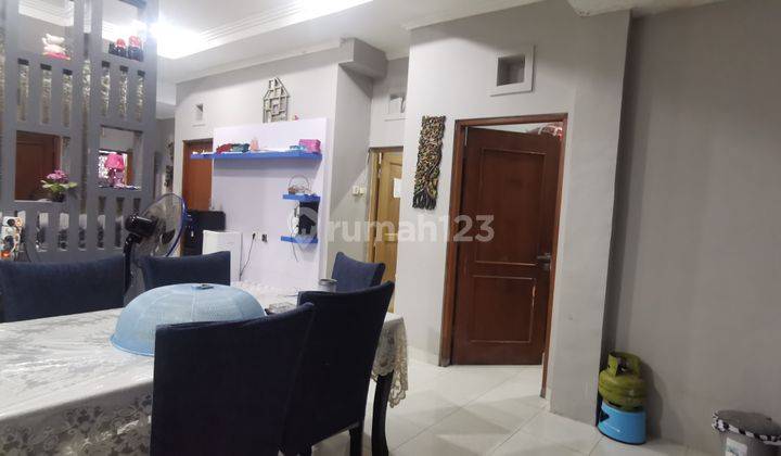 For sale, 1 Floor Semi Furnished Minimalist House Priced at 1 Billion @Sidakarya 2