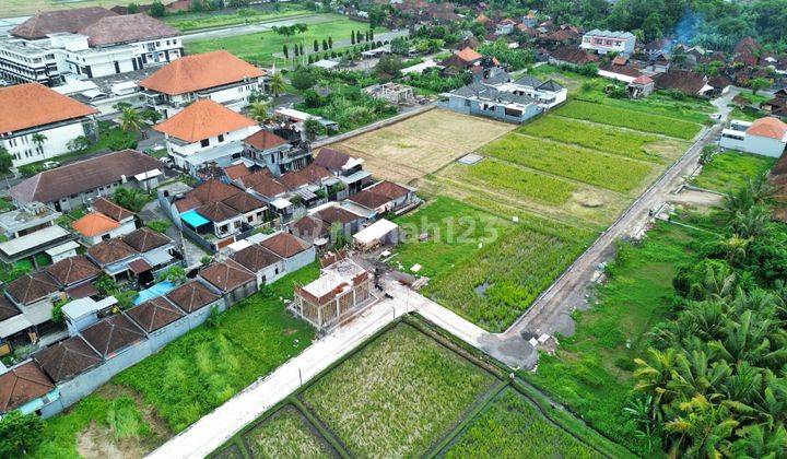 For sale Tropical Villa Furnished Private Pool+AC 2 M in Kedungu 23