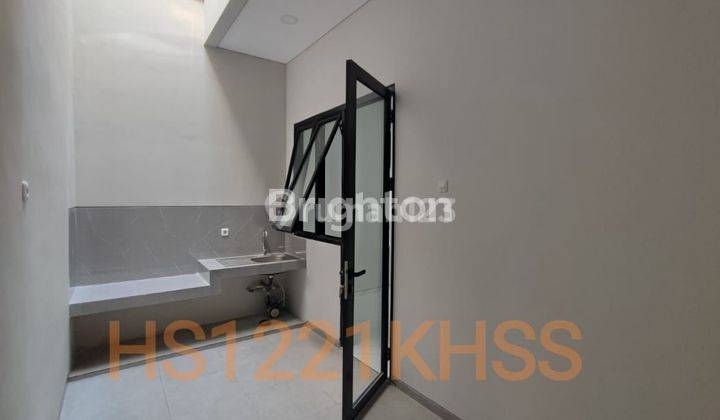 RUMAH KUTISARI INDAH BARU MINIMALIS MODERN ROW JALAN LEBAR Semi furnished AC WH 2