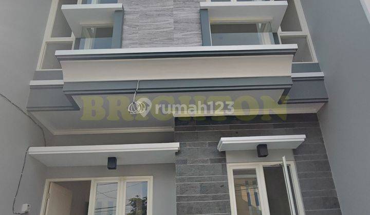 Rumah Mulyosari Minimalis Modern Dekat Its, Pakuwon City, Babatan Pantai 1