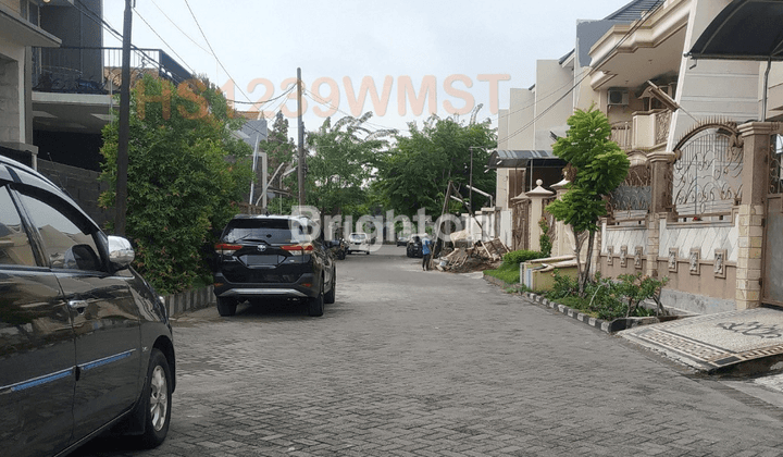 RUMAH WISMA MUKTI HADAP SELATAN STRATEGIS ROW JALAN 3 MOBIL 2