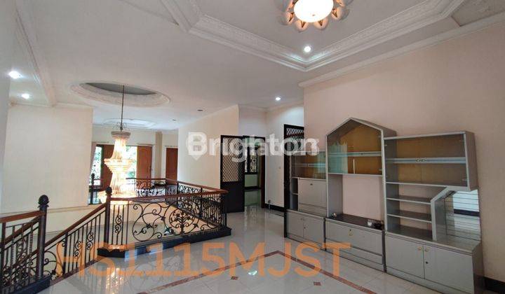 RUMAH MEWAH MANYAR FULL FURNISHED TERAWAT BAGUS SIAP HUNI 2