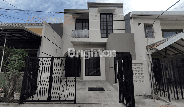 Mulyosari Rumah American Classic modern dekat Pakuwon city Sutorejo Grand Kenjeran 1