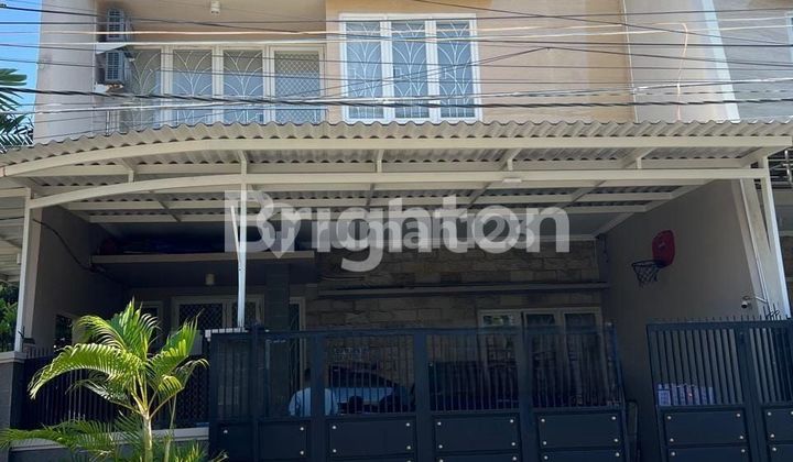 Rumah Sutorejo Minimalis siap huni 2 lantai dekat Pakuwon city Dharmahusada GM