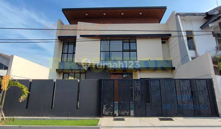 Rumah Kertajaya Indah Minimalis Modern row jalan lebar 1