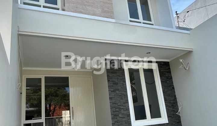 Rumah Manyar Tompotika New Minimalis Modern