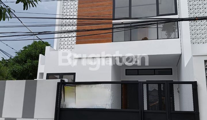 TURUN HARGA RUMAH SCANDINAVIAN STYLE BARU GRESS DI GADING PANTAI DEKAT KENJERAN