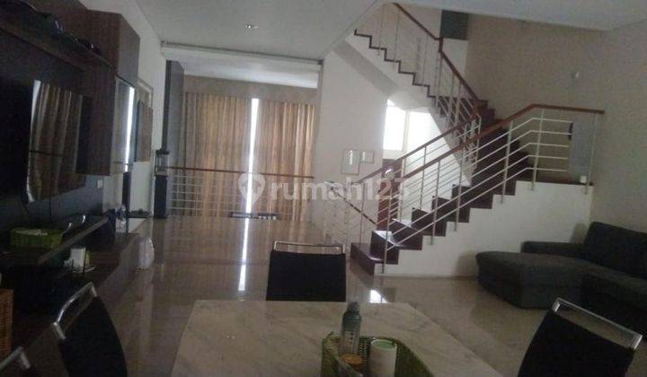 Rumah Town House Residence 4 Lantai Furnished SHM di Jakarta, Jakarta Selatan 2