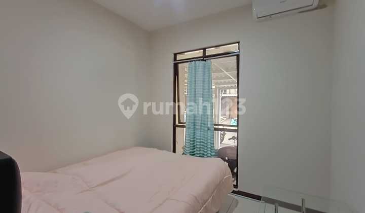 Rumah Bagus Furnished di Tatar Simakirana , Karawang 2