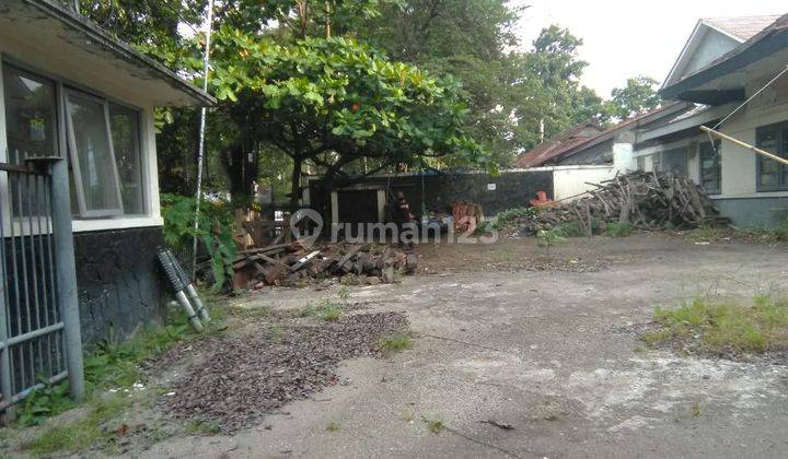 Ruang-usaha di Jalan Supratman , Bandung 600 m Bagus HGB 1