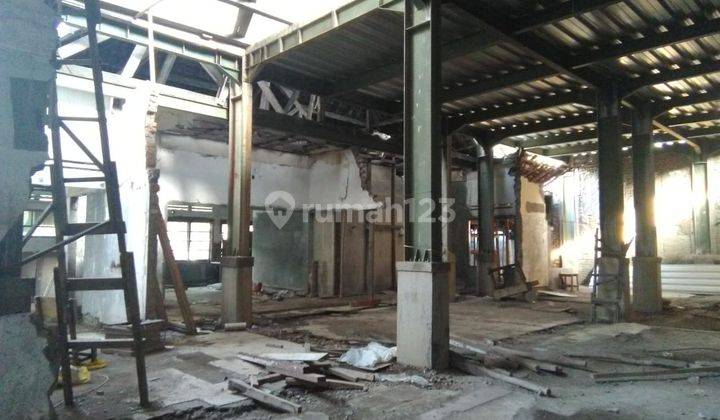 Ruang-usaha di Jalan Supratman , Bandung 600 m Bagus HGB 16