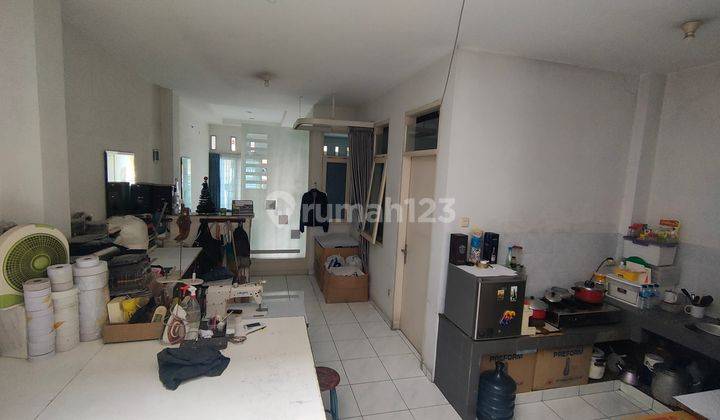 Rumah Bagus Unfurnished SHM di Kembar Tengah, Bandung 1