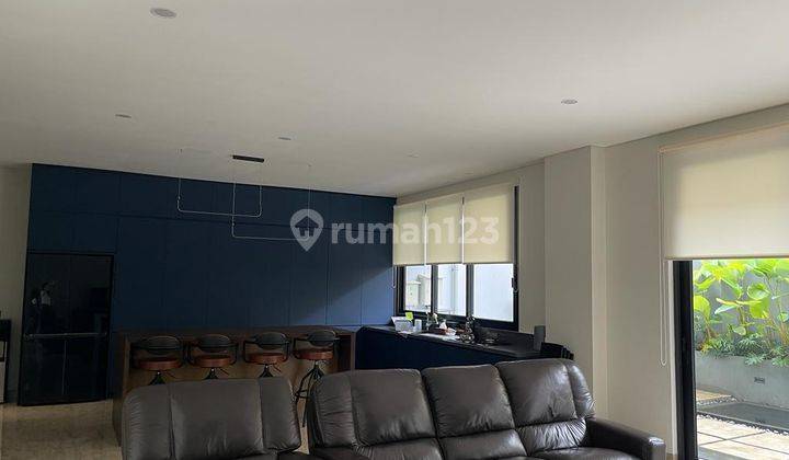 Rumah 3 Lantai Bagus Furnished SHM di Kbp Tatar Jingganagara Lux And New House , Bandung 1