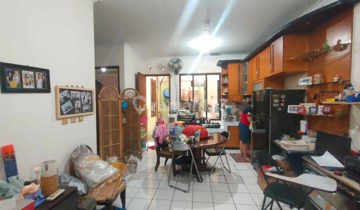 Rumah Bagus Unfurnished SHM di Taman Kopo Indah 2 , Bandung 1