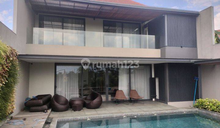 Rumah Bagus Furnished SHM di Kbp Tatar Mayang Sunda View Danau, Bandung 1