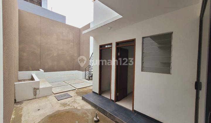 Rumah Mekarwangi 2 Lantai Bagus Unfurnished SHM di Bandung, Bandung 1