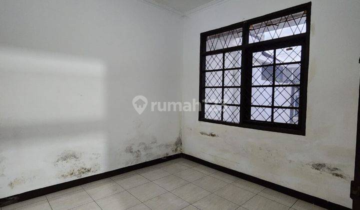 Rumah Butuh Renovasi Unfurnished SHM di Taman Rahayu 1, Bandung 2