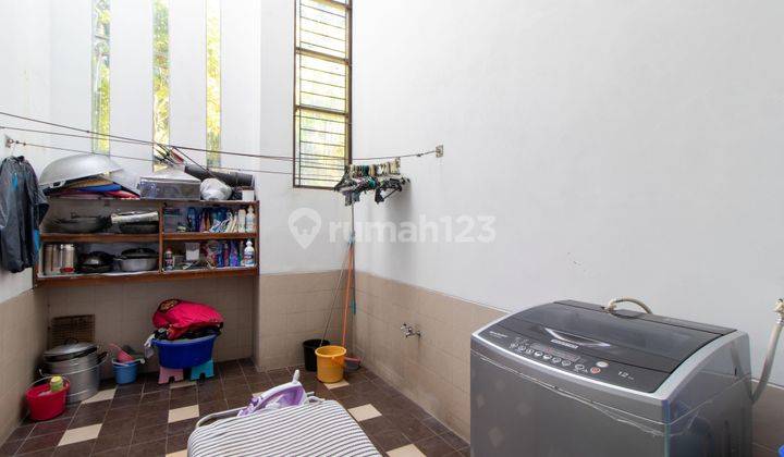 Rumah 3 Lantai Bagus Furnished SHM di Dago Resort Pakar , Bandung 2