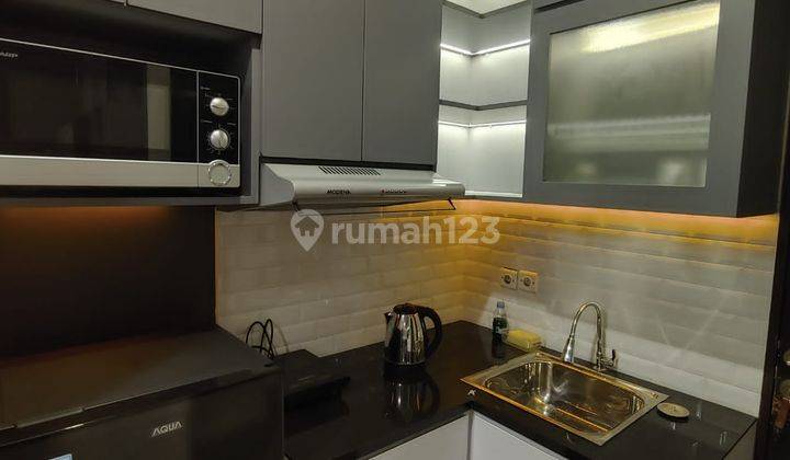 Apartement The Edge Baros 1 BR Furnished Bagus 2