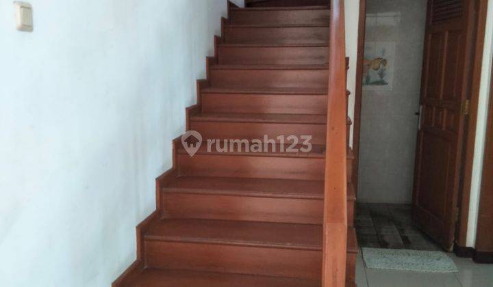 Rumah Bagus Unfurnished SHM di Batununggal, Bandung 2