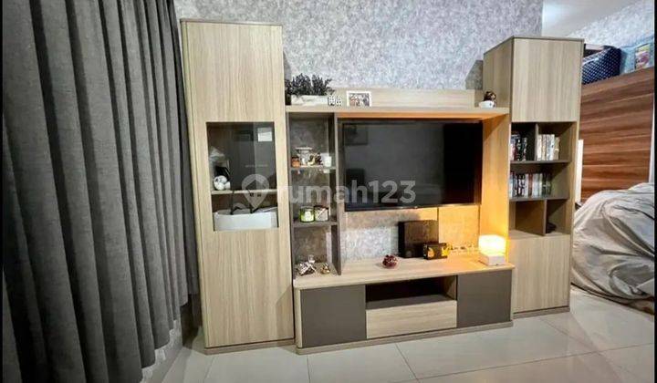 Rumah 2 Lantai Bagus Semi Furnished SHM di Mekarwangi, Bandung 2