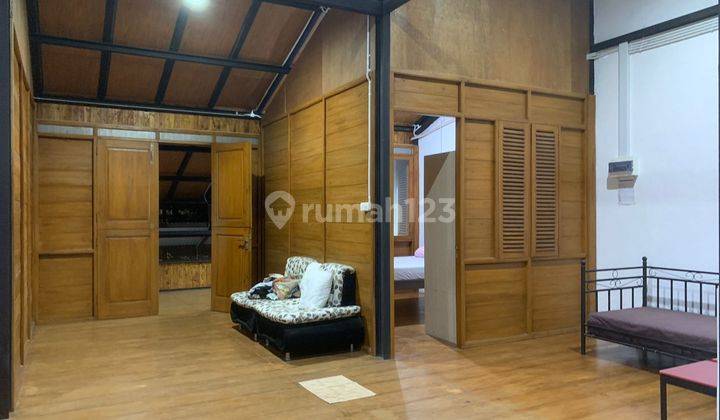 Rumah 2 Lantai Bagus Unfurnished SHM di Taman Kopo Indah, Bandung 1