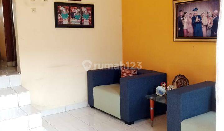 Rumah Bagus Unfurnished SHM di Setrasari , Bandung 2