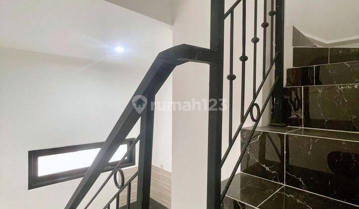 Rumah Modern Minimalis Harga Ekonomis Di Jakarta Selatan 2