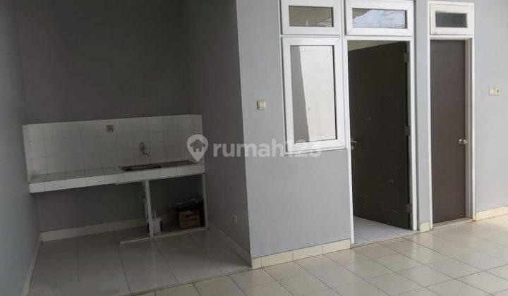 Rumah Modern Bagus Siap Huni Strategis di Citra Gran 2