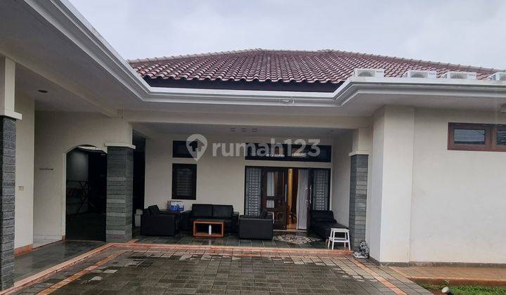 Rumah Terawat Siap Huni Fully Furnished Strategis SHM - Sertifikat Hak Milik di Mampang Prapatan , Mampang Prapatan 1