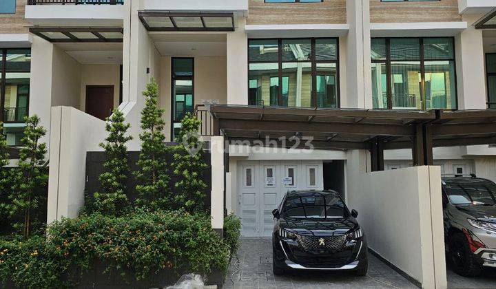 Rumah 3 Lantai siap huni dalam townhouse di Pondok indah,Jaksel 1