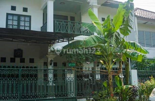 Rumah 2 Lantai,siap Huni,strategis Shm Bagus 1