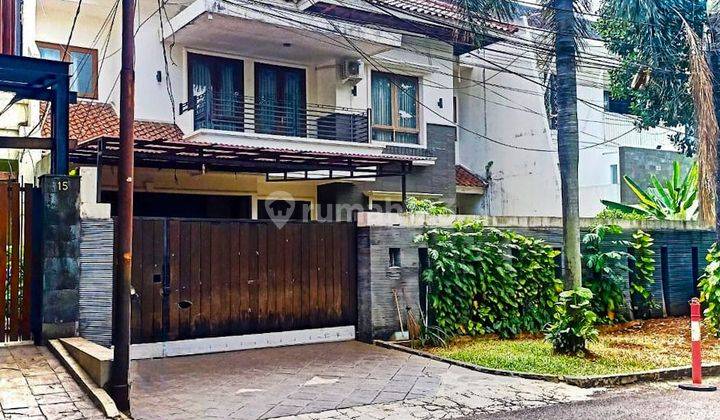 Rumah 2 Lantai Lokasi Sangat Strategis Di Kebayoran Baru  1