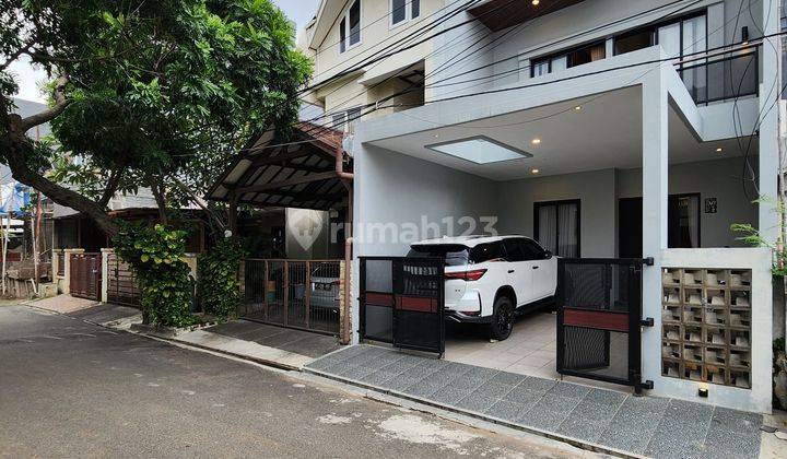 Brand New Pondok Indah Fully Furnished 1