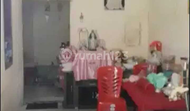 House for Sale on Bogen Street, Tambaksari, Surabaya 2