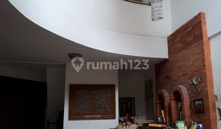 House for Sale in Kendangsari, Tenggilis Mejoyo, Surabaya 2