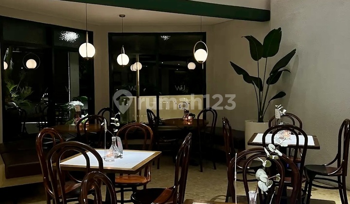 Rumah dijual di Jalan Opak Surabaya Pusat, Pusat bisnis FnB Rumah dijual di Jalan Opak Surabaya Pusat, Pusat bisnis FnB