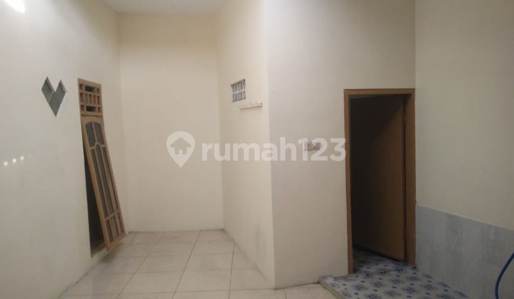 Rumah Disewa Raya Pakis Sawahan Surabaya 2