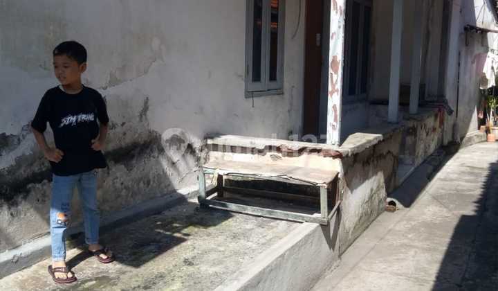 Rumah Dijual Karangrejo Wonokromo Surabaya 2