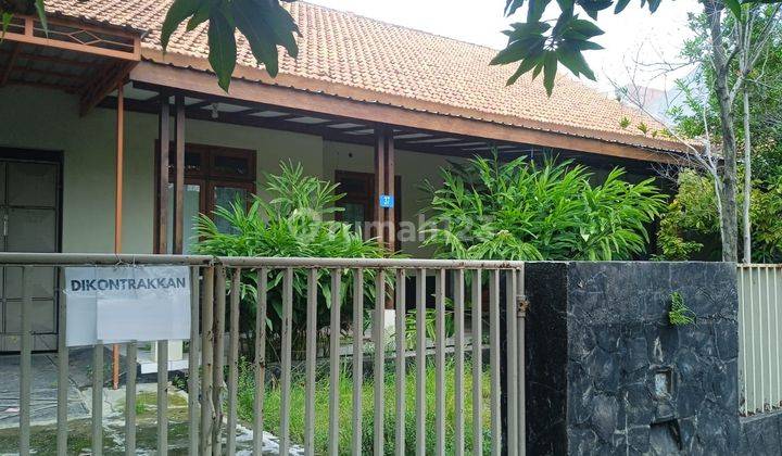 Rumah Disewa Karangrejo Timur Wonokromo Surabaya 1