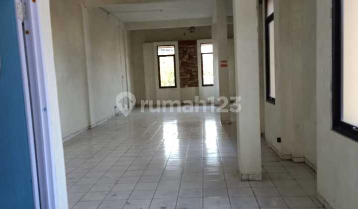 For Rent Shop House Bung Tomo Street Ngagel Surabaya 2