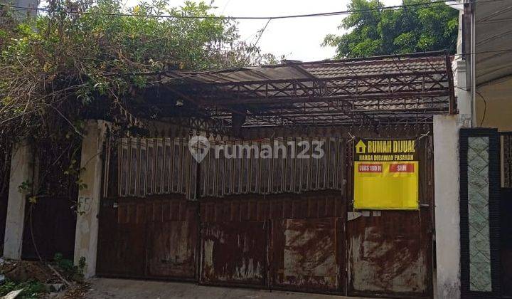 Rumah Dijual Kencanasari Timur Dukuh Pakis Surabaya 1